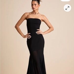 NEW Lulu's Classic Black Strapless Gown